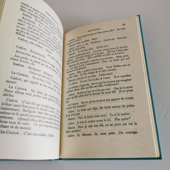 1960s Antigone Book Blue by Jean Anouilh FRENCH Play Inspired Sophocles Tragedy - Picture 9 of 11